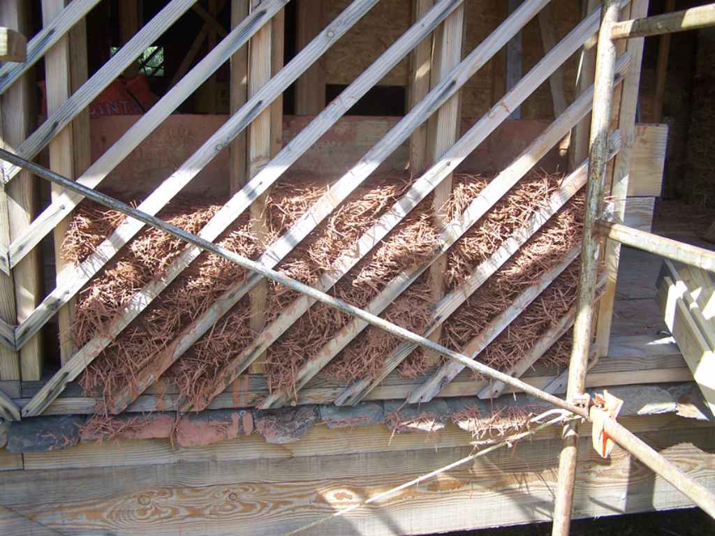 6_paille-terre_banche2