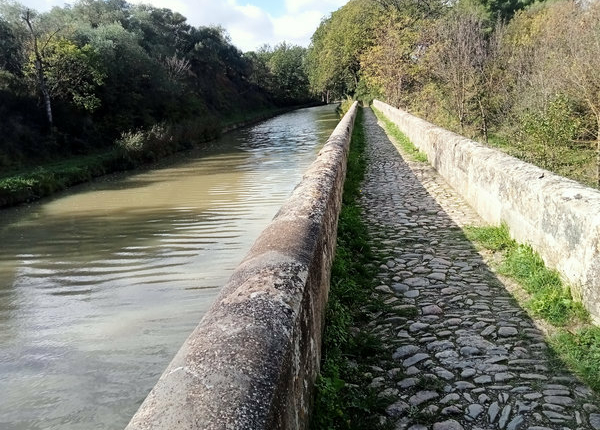 J5-8_Canal-calade_600px_©MLuye J5-8_Canal-calade_600px_©MLuye
