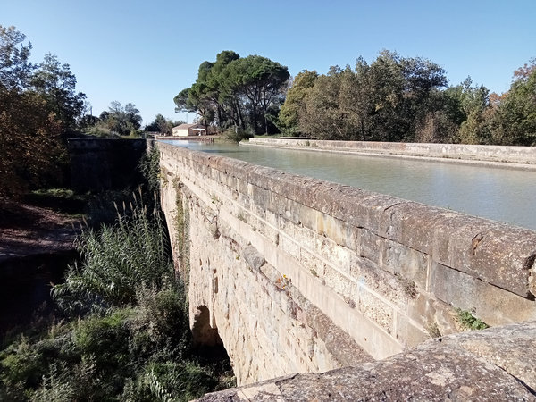 J6-3_PontCanal_600px_©MLuye